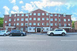 Croydon Road